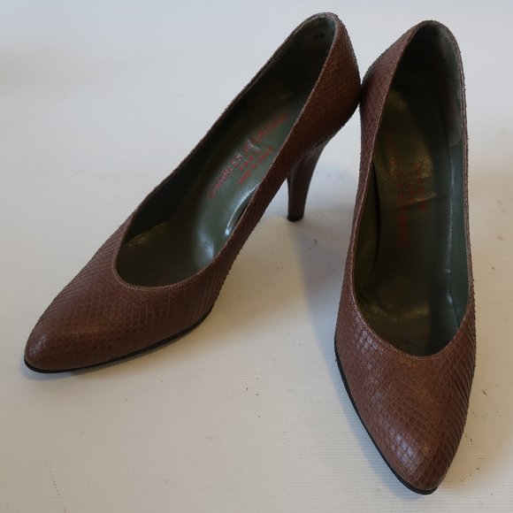 CHARLES JOURDAN PARIS BROWN PUMPS 37.5 US/7.5 * - Picture 6 of 7